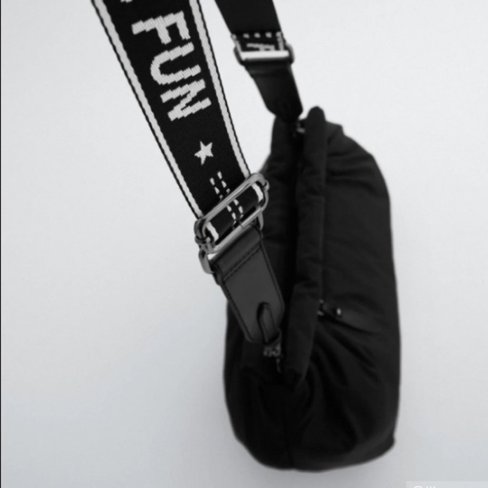 Zara Black Bucket Bag puffi soft - Picture 2 of 12